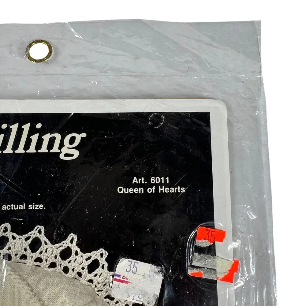 NEEDLEMAGIC Twilling Queen of Hearts Candlewicking Embroidery Kit 6011 USA